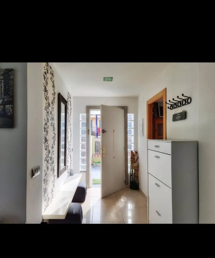 Las Adelfas Urgell Roses Casa de Férias
