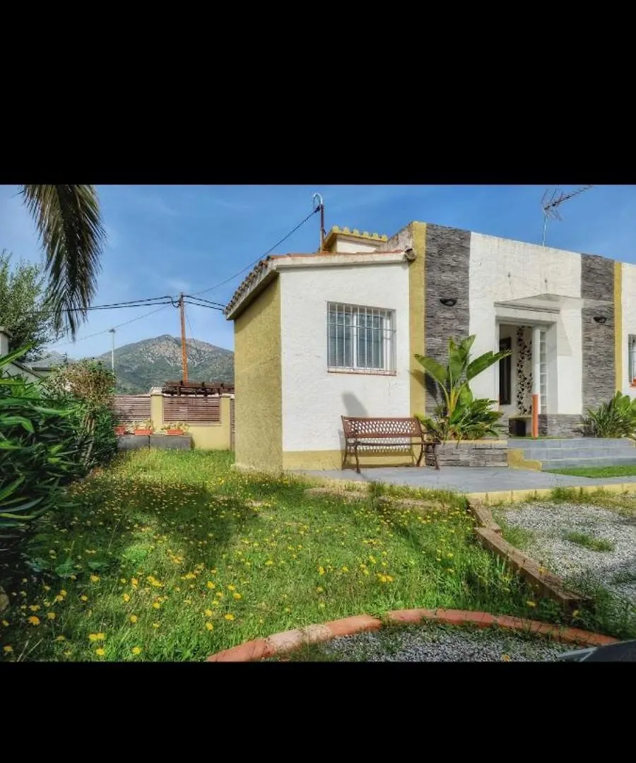 Las Adelfas Urgell Roses Tatil Evi